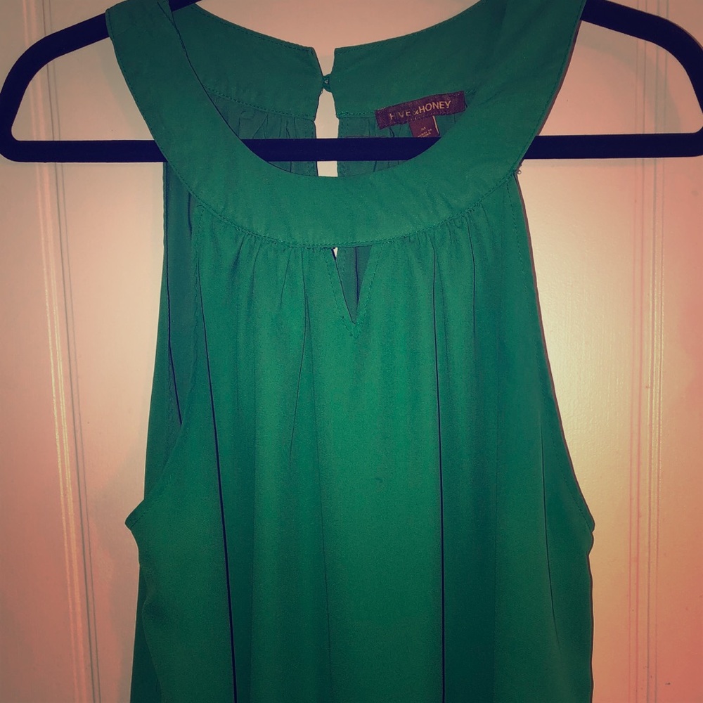 Hive and Honey, Green, Sleeveless Top, Size Medium